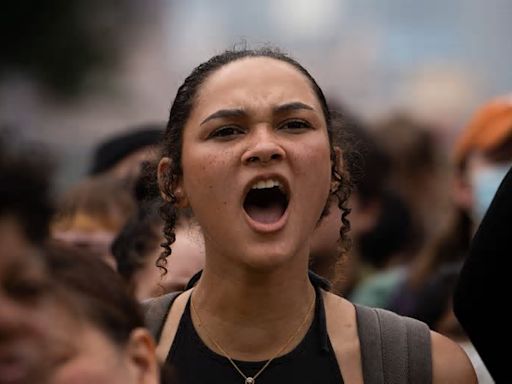 DIE NEUSTEN ENTWICKLUNGEN - Propalästinensische Proteste in den USA: Rund 300 Festnahmen an Columbia University in New York +++ Ausschreitung an Hochschule in Los Angeles