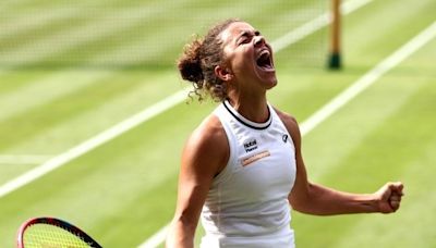 Barbora Krejcikova Edges Defending Champ Elena Rybakina to Reach Wimbledon FINAL