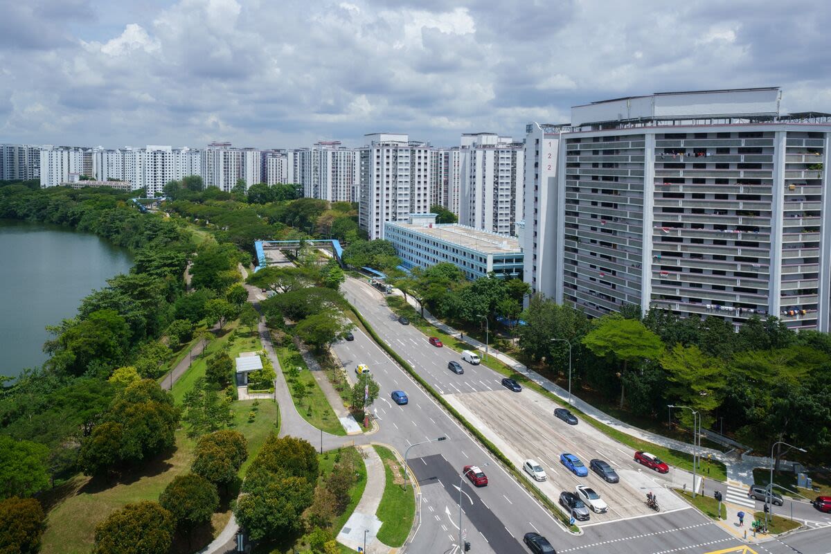 Singapore Home Sales Set for Worst Year Since Financial Crisis