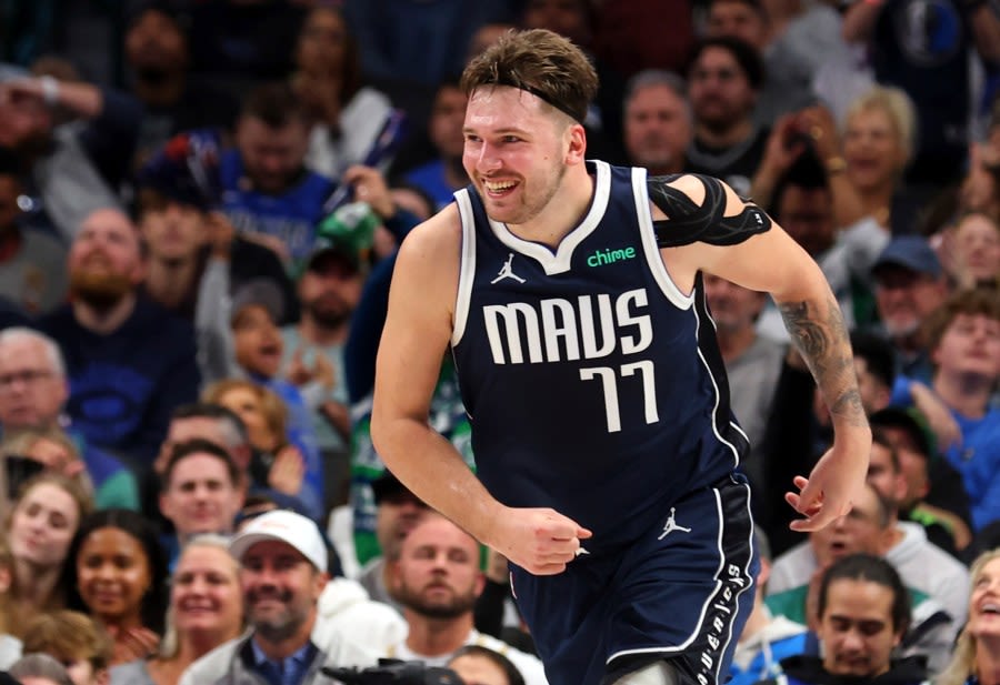 Luka Doncic scores 35 points, leads Mavericks to 123-93 victory and 3-2 series lead over Clippers