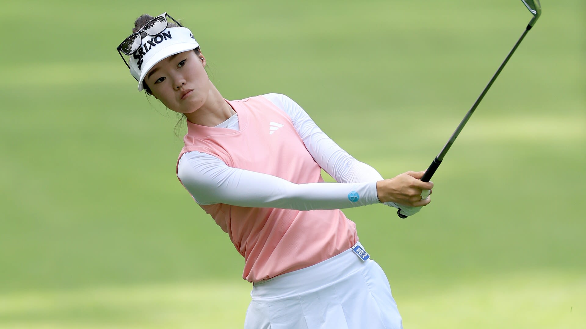 Grace Kim's ace carries her team to share of five-way lead in Dow Championship