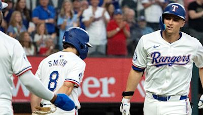 Seager hits 8th homer in 8 games as Rangers sweep World Series rematch with 6-1 win over Arizona