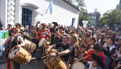 La Marcha de los Bombos recorrerá la capital tucumana con su característico ritmo y colorido