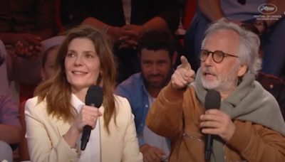 “C’est très sexy” : Fabrice Luchini complimente Chiara Mastroianni et la fait rougir (VIDEO)