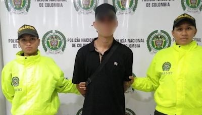 Capturaron a ‘influencer’ en Medellín por explotación sexual de menores: grababa actos sexuales en colegios