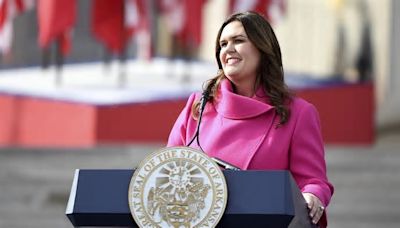 Arkansas Gov. Sarah Huckabee Sanders lashes out at claims her $19,000 lectern bought with taxpayer funds broke state law as she posts picture saying 'come and take it'