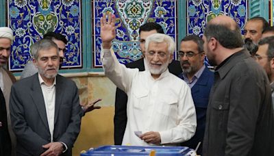 Hard-liner Saeed Jalili leads in early Iran presidential poll results: Report