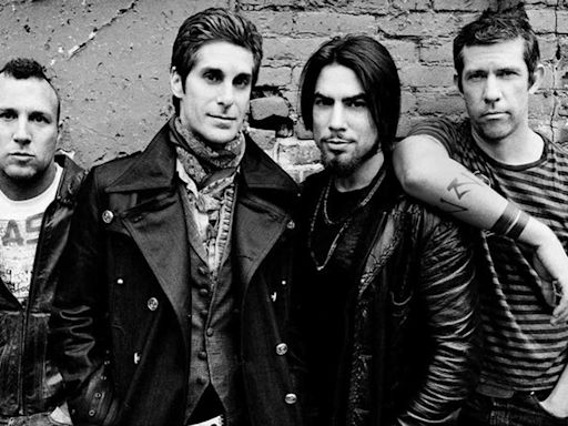 Jane's Addiction Announce 2024 Tour with First Classic Lineup Since 2010