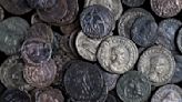 1,700-year-old 'emergency hoard' of coins dates to last revolt of Jews against Roman rule