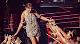 Taylor Swift Announces New Album at VMAs