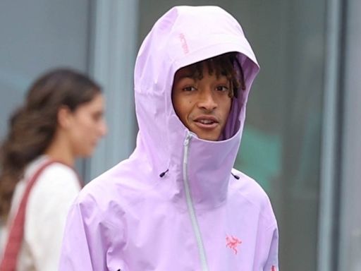 Jaden Smith appears to get parking ticket while driving Tesla with girlfriend