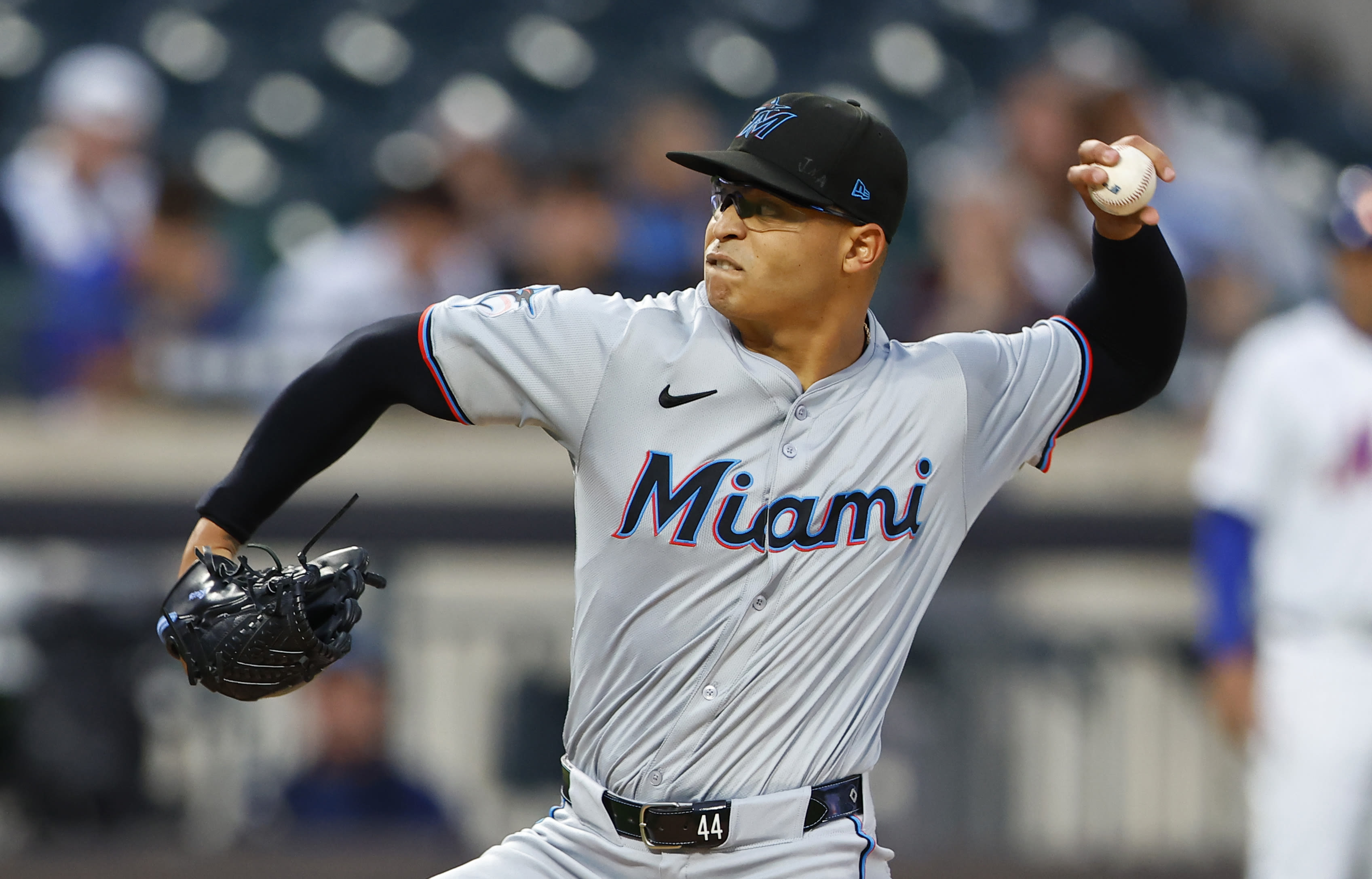 Marlins left-hander Jesús Luzardo expected to miss 4-to-6 weeks with back injury