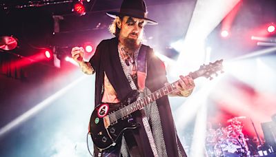 “I took all my Ibanez guitars and threw them into the audience”: Dave Navarro on why he switched to PRS – and Jane’s Addiction’s unlikely rebirth
