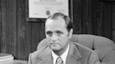 Deadpan Comic Legend Bob Newhart Dead at 94