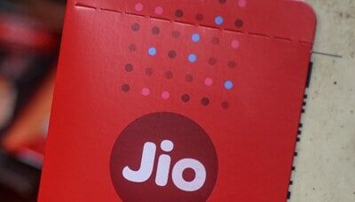 Jio rings in up to 25% tariff hike; Airtel, Vodafone Idea may follow suit