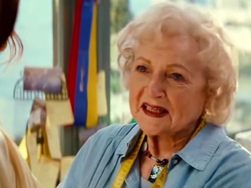 Betty White Almost Turned Down Her Role In The Proposal For This Adorable Reason