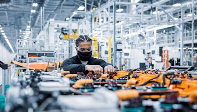 Unfair labor practice allegations against Mercedes, Hyundai filed ahead of union vote