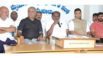 One-Man Commission a sham to hide MUDA scam: HDK - Star of Mysore