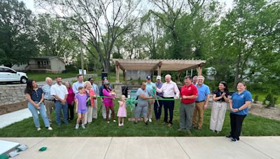 Picnic, corn hole, chess? New Franklin park at Thompson Alley offers food, games, fun