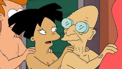 Futurama Censors Threw A Fit Over A 'Millimeter' Of Cleavage - SlashFilm