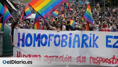 La Ertzaintza investiga una agresión física al grito de "puta lesbiana" en Getxo y se registran otros 28 ataques en Vitoria