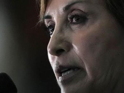 Acoso Político y Caso de Dina Boluarte en Perú