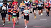 Record number of runners take part in London Marathon