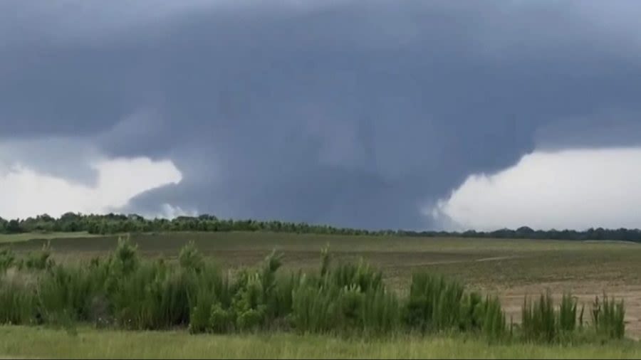 What’s the difference between F4 and EF4 tornadoes?