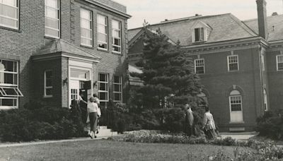 From Notre Dame to St. John’s: The evolution of the Grymes Hill campus | Then and Now