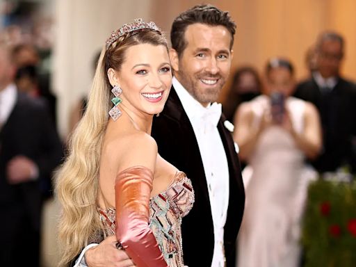 Blake Lively bluntly responds to Ryan Reynolds divorce rumors