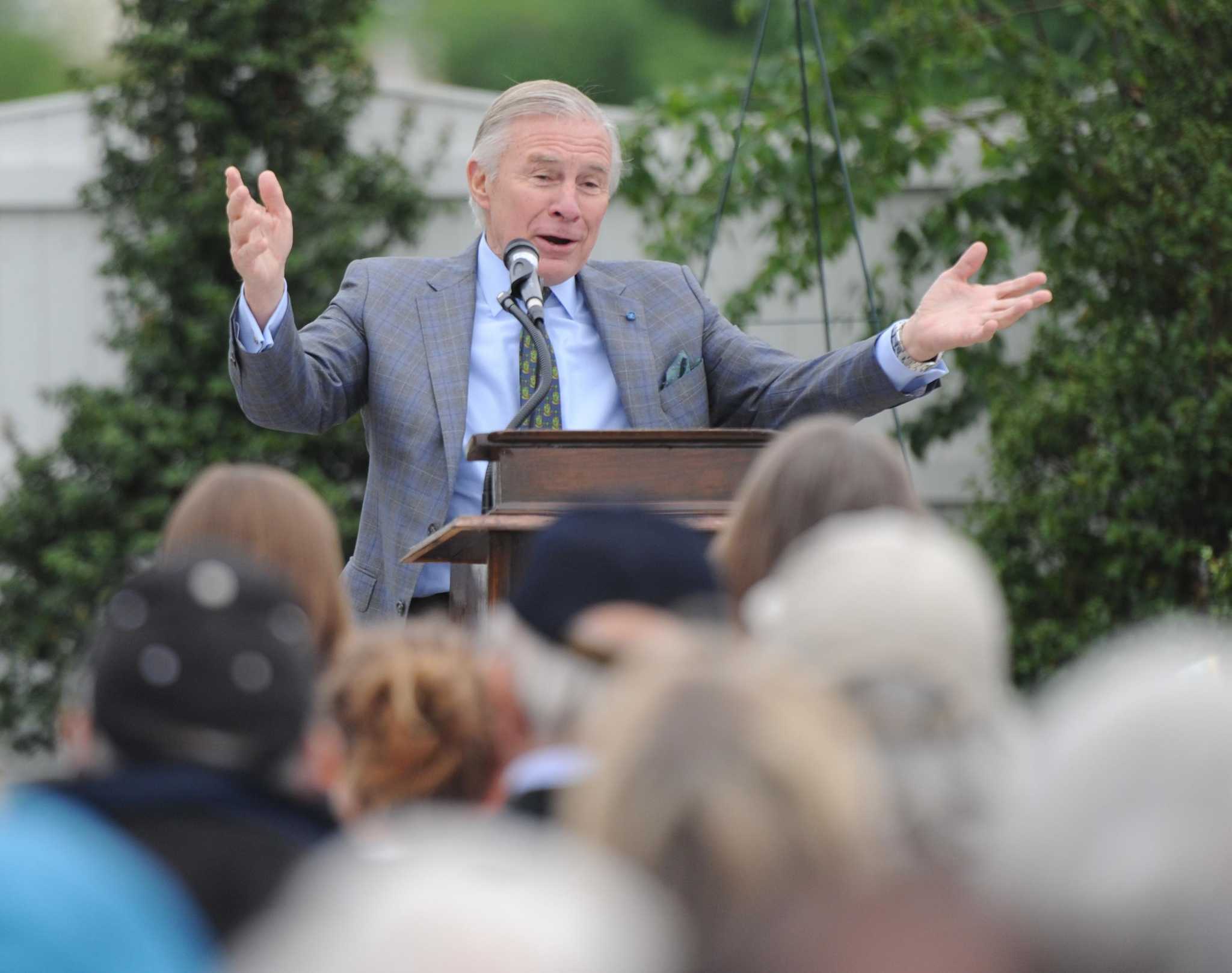 Capt. Paul Bucha, CT's only living Medal of Honor recipient, dies at 80: 'American hero'