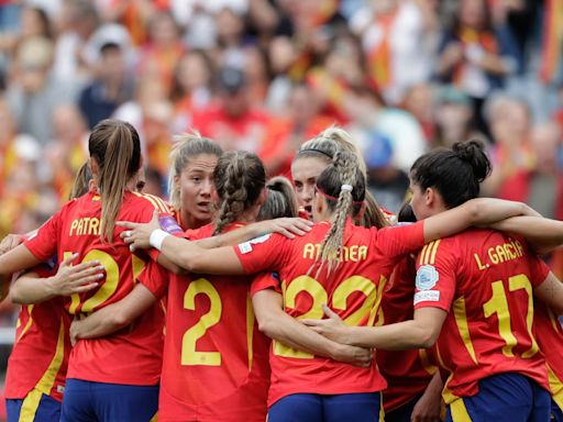 ¿Por qué en el fútbol femenino de los JJOO sí pueden ir jugadoras mayores de 23 años?