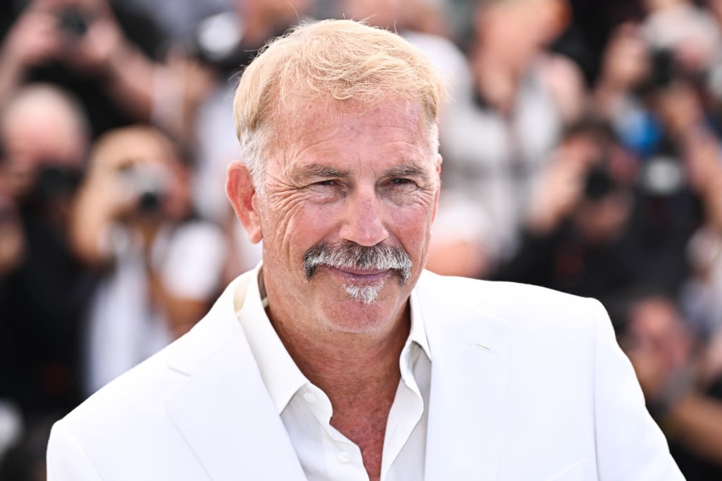 Kevin Costner Recalls Meeting Two Future Stars Working As Extras On ‘Field Of Dreams’