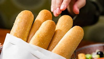 Are Olive Garden Breadsticks Vegan? Here Are The Facts