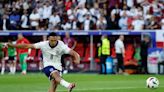 "Brilliant" England duo hailed by Warnock ahead of