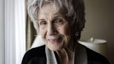 Nobel Laureate Alice Munro Dies at 92