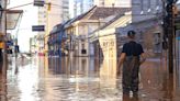La Nación / Ríos aumentan su caudal en el sur de Brasil arrasados por las inundaciones