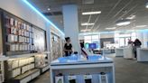 AT&T Misses Revenue Estimates But Adds Mobile, Broadband Subscribers