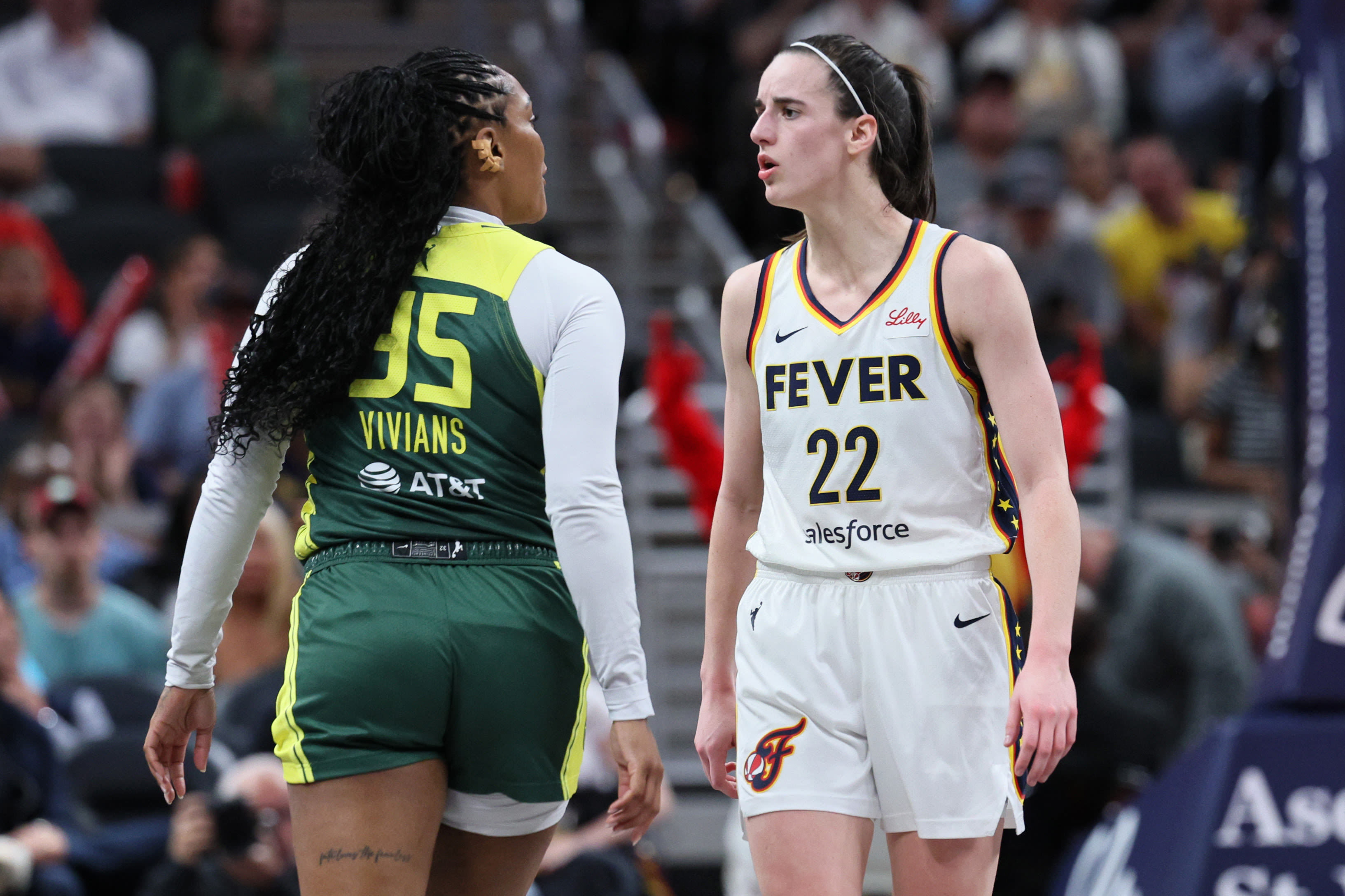 WATCH: Caitlin Clark's third technical foul puts her closer to automatic suspension