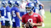 See it: Saquon Barkley welcomes Daniel Jones back to practice with bear hug