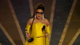 Ruth E. Carter es la primera mujer negra en ganar dos Oscar