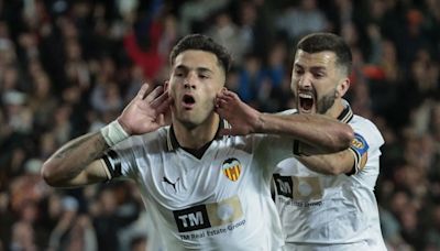 El Valencia continúa pendiente de Gayà… y del Nou Mestalla