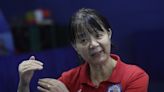 A los 58 años, la china-chilena Tania Zeng se perfila como la decana de los Olímpicos
