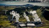 Tras una ráfaga de casi 4.000 terremotos, volcán Reykjavík de Islandia entra en erupción