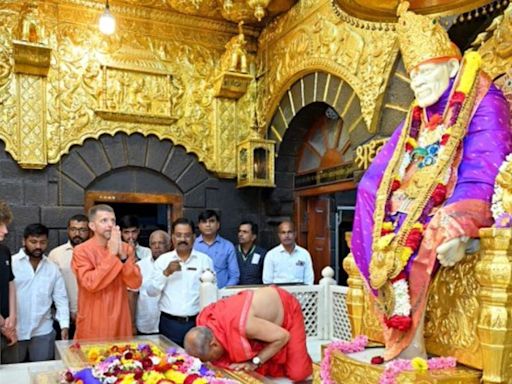 On Guru Purnima, US Consul General Mike Hankey Takes Blessings Of Shirdi Sai Baba