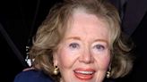 Glynis Johns, “Mary Poppins ”Star and Tony Award Winner, Dead at 100