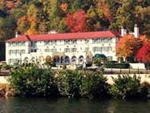 NC inn where ‘Dirty Dancing’ cast, Franklin D. Roosevelt stayed just sold for millions