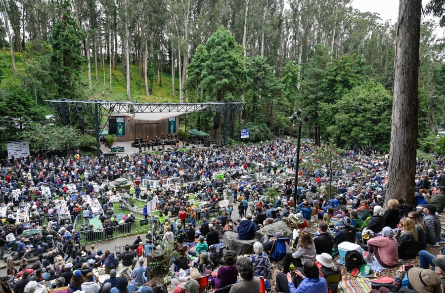 Chaka Khan, Sylvan Esso set to headline The Stern Grove Festival