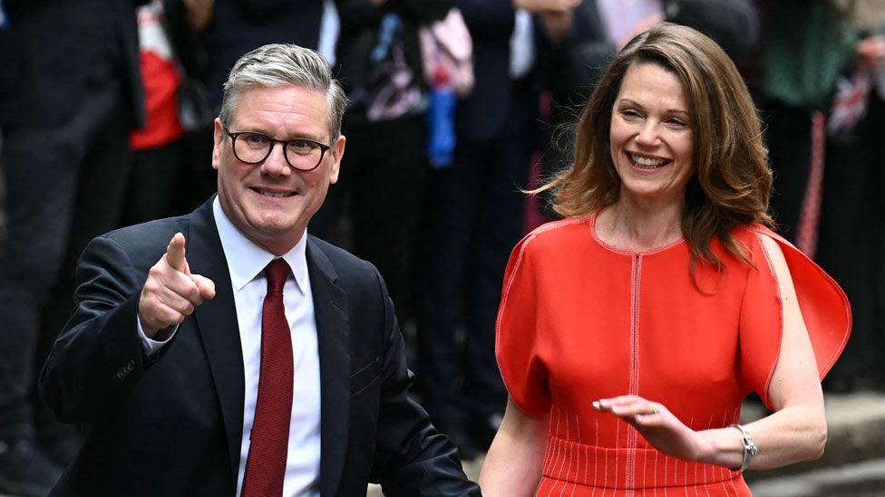 Victoria Starmer: Who is the new PM's wife?