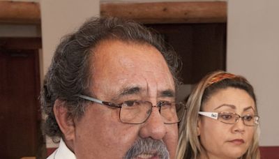 Raúl Grijalva, primer congresista latino en pedir a Biden abandonar la campaña electoral